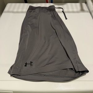 COPY - Under Armour gray heat gear shorts sz XL